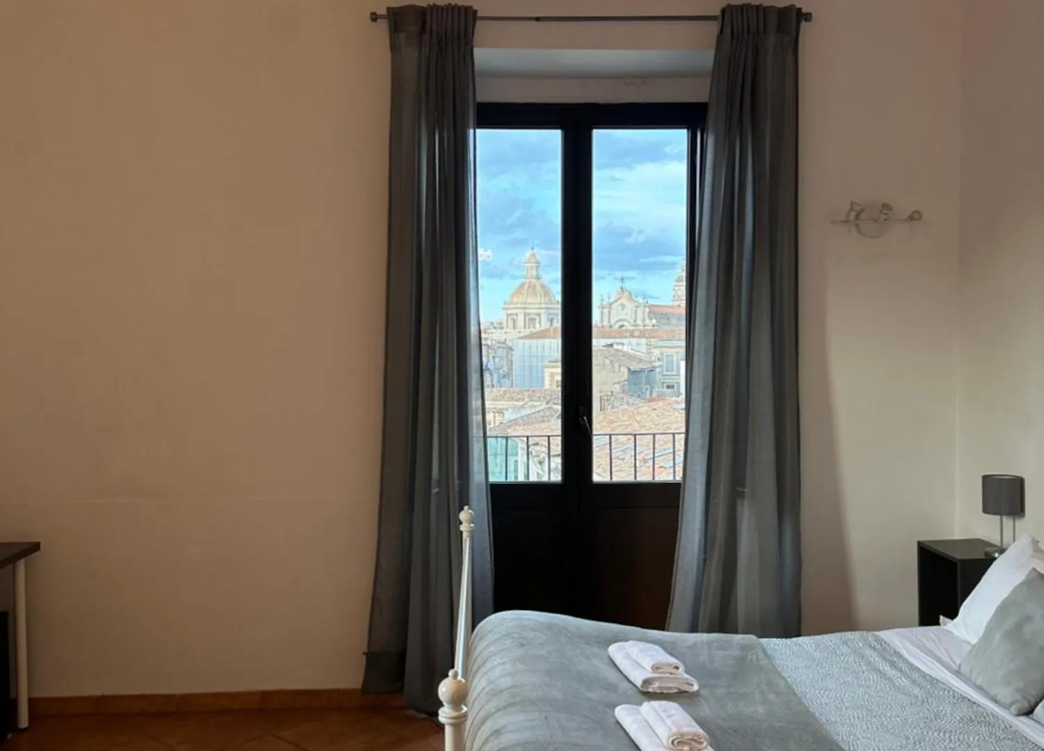 Palazzo Curro Hotel Catania 0*,  Italy