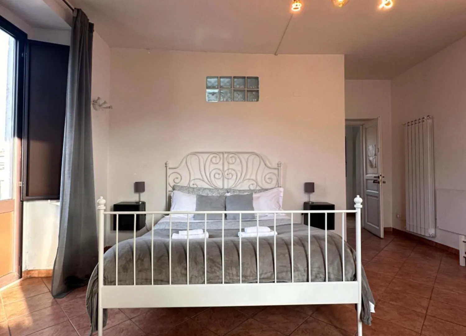Palazzo Curro Hotel Catania 0*,  Italy