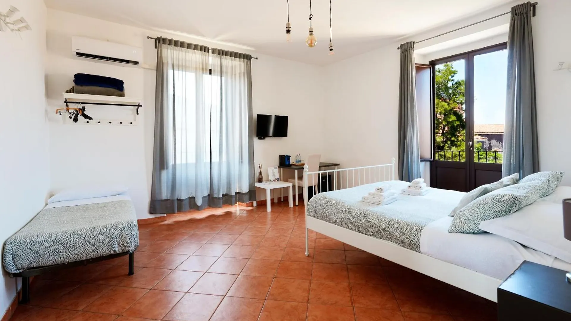 Guest house Palazzo Curro Hotel Catania Italy