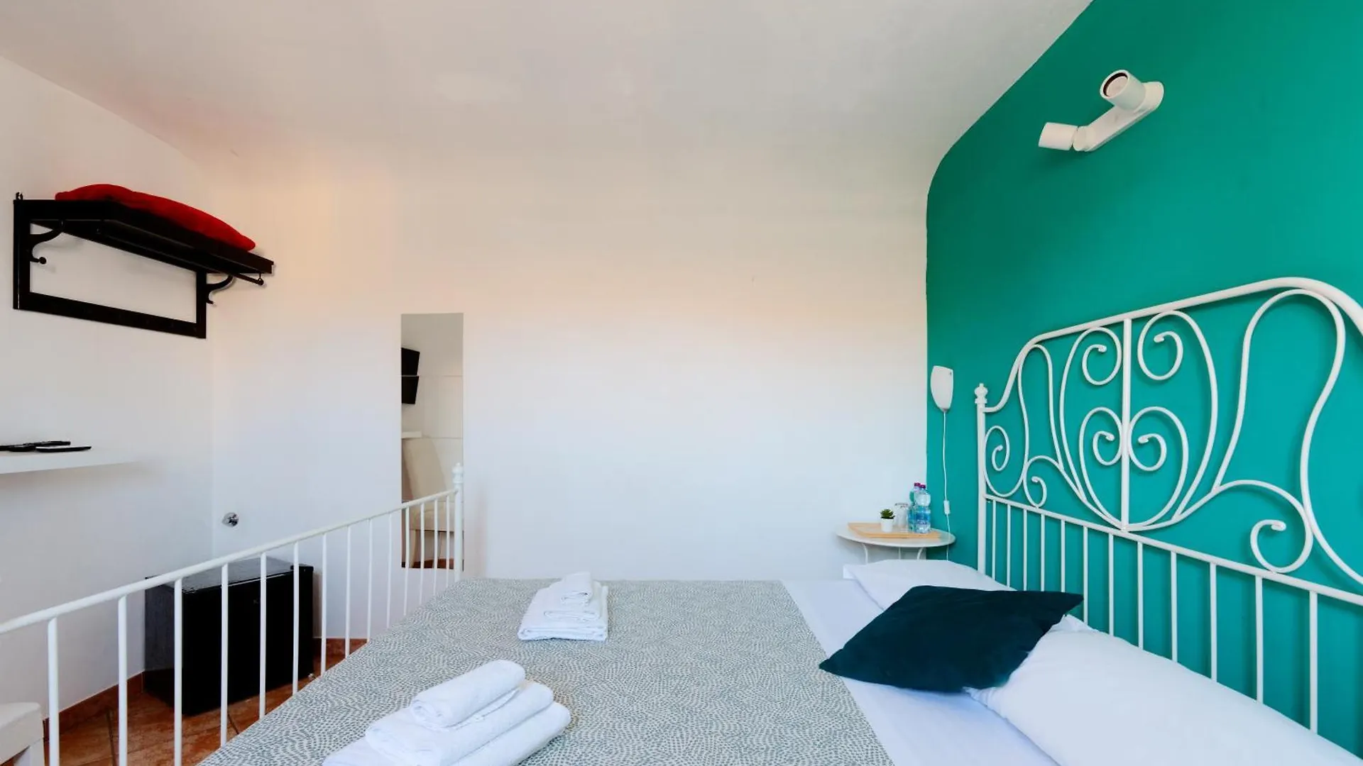 Palazzo Curro Hotel Catania 0*,  Italien