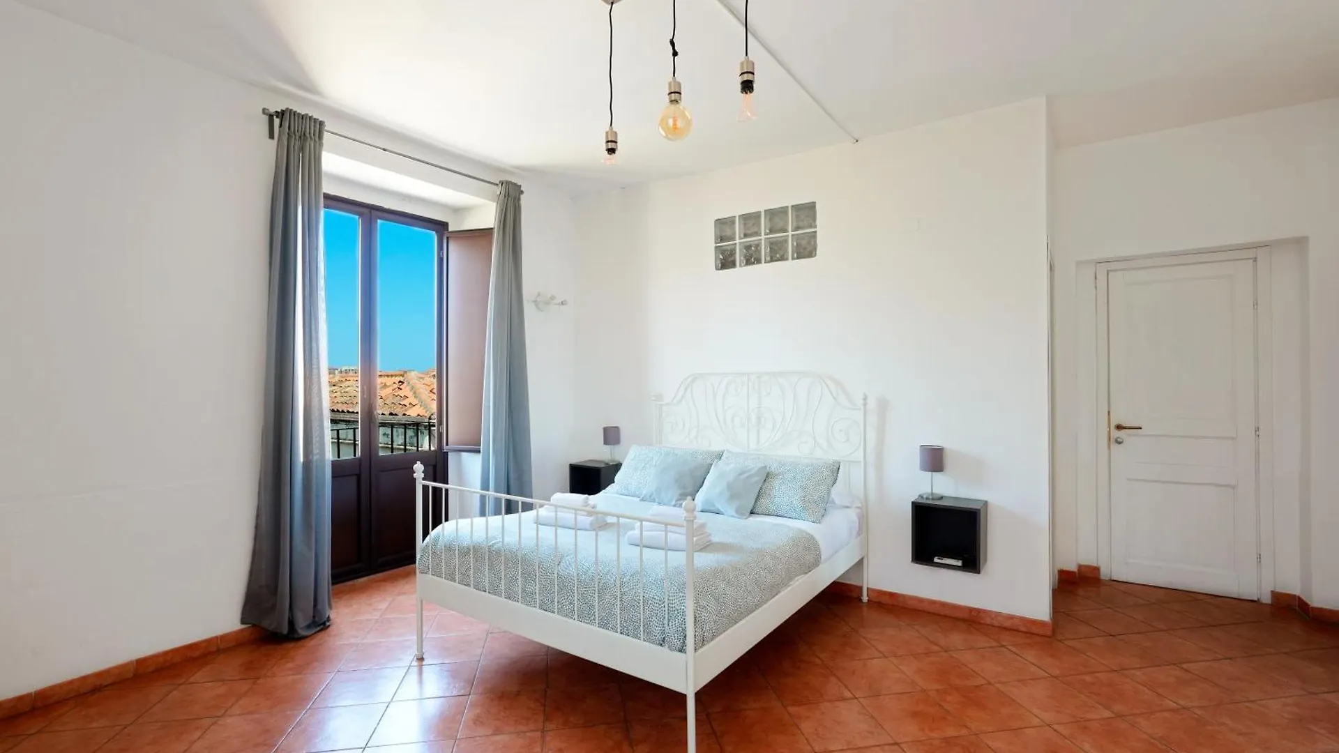 Palazzo Curro Hotel Catania 0*,